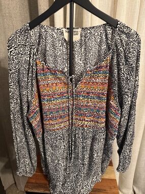 Savanna Jane Black & Multi Embroidered Peasant Blouse size 2X